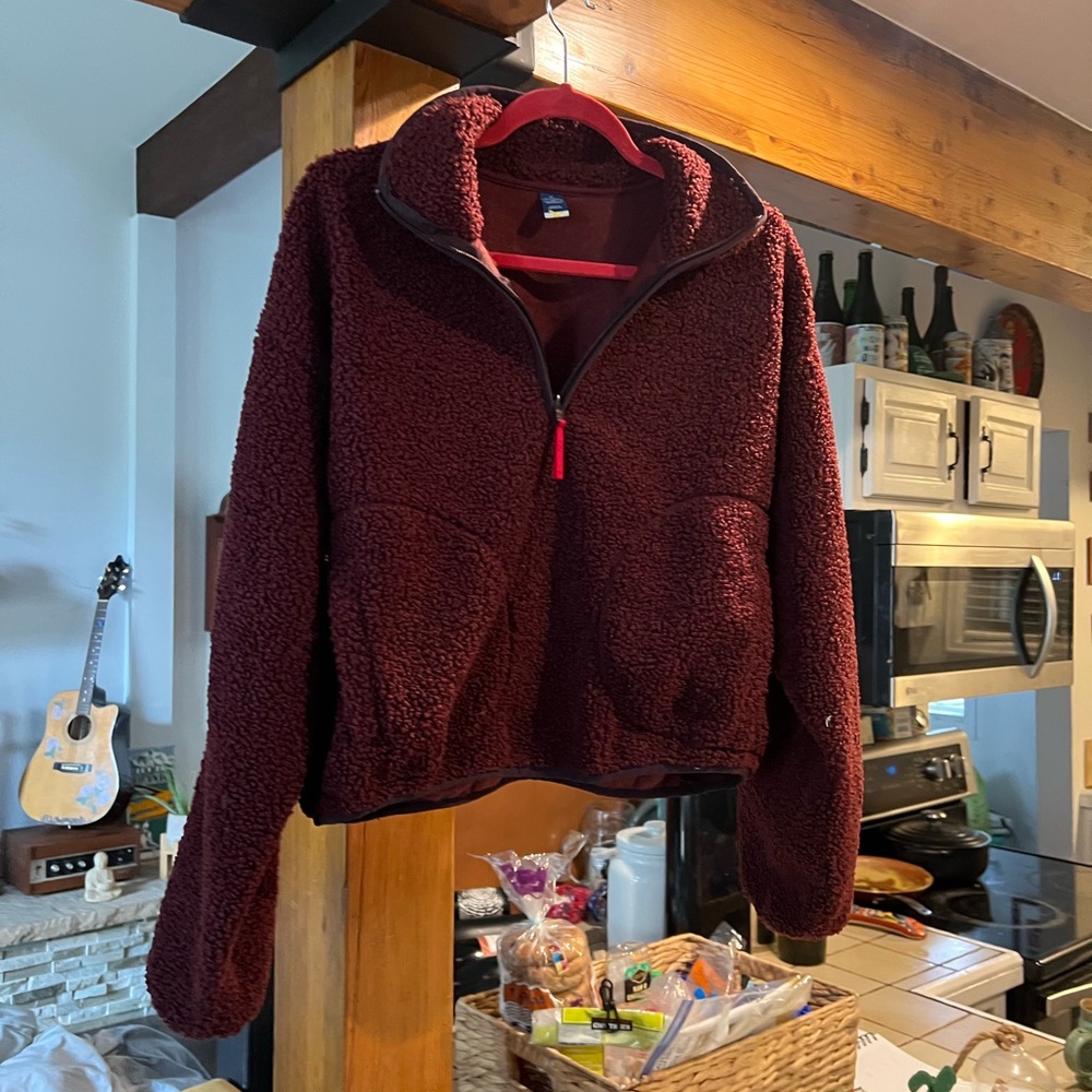 Old Navy Burgundy V-Neck Sweater